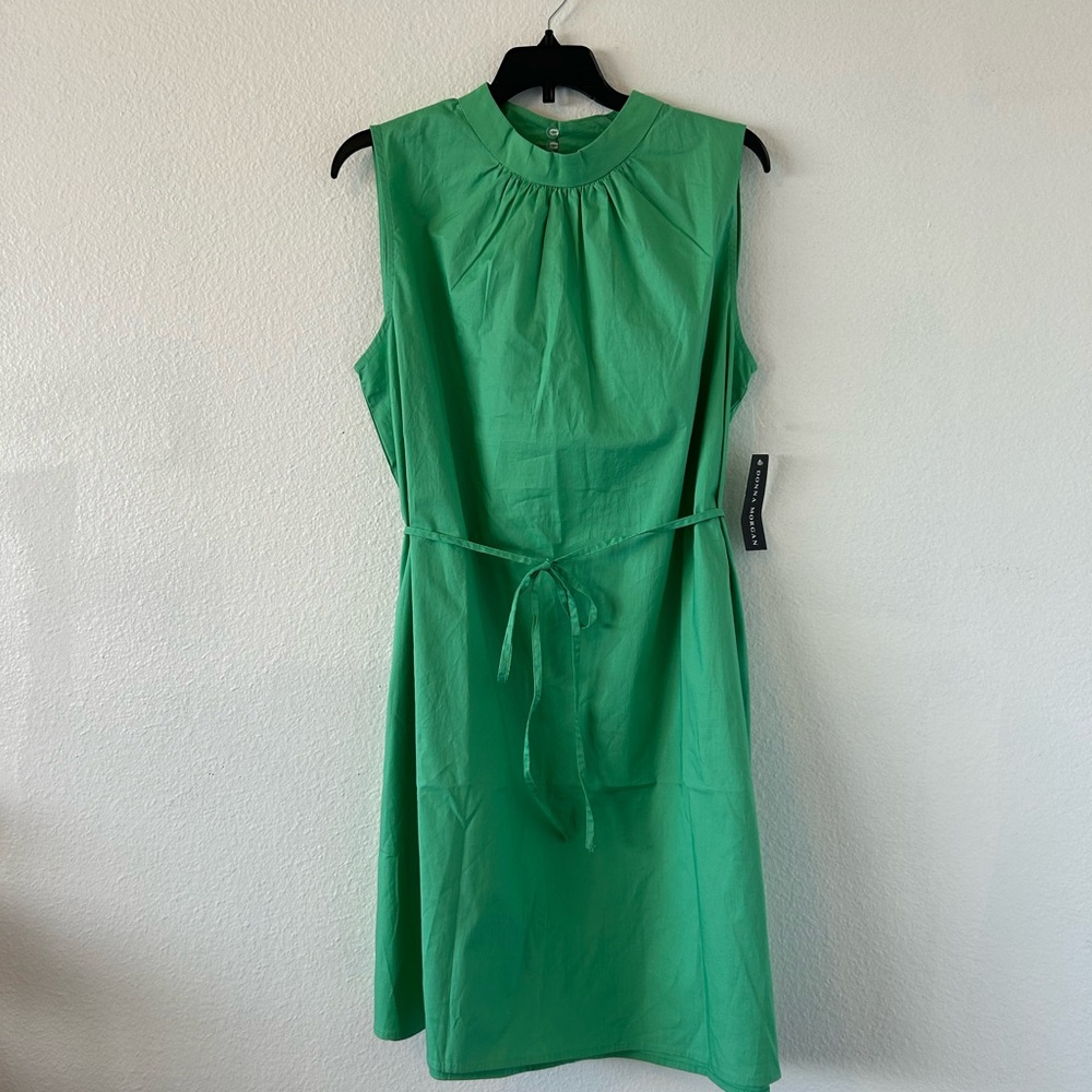 Donna Morgan Vibrant Green Mini Dress